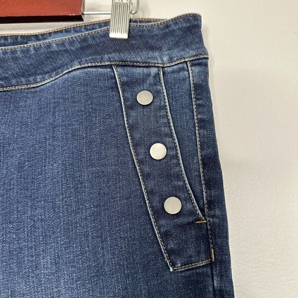 J Jill York Boot Cut Blue Jeans Size 14 Stretch Denim Pockets Mid-Rise - Picture 5 of 11